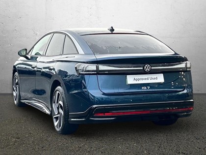 2025 (75) VOLKSWAGEN ID.7 210kW Match Pro Plus 77kWh 5dr Auto