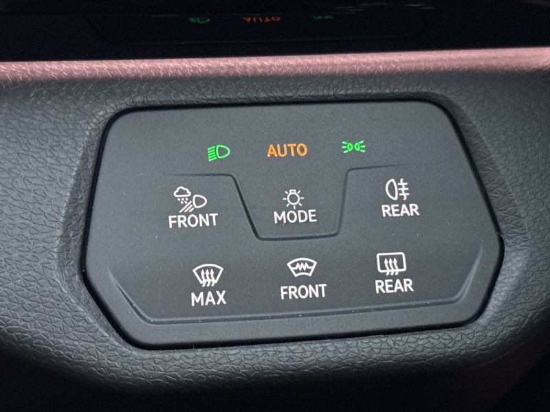 2025 (75) VOLKSWAGEN ID.5 210kW Match Pro 77kWh 5dr Auto 5250579