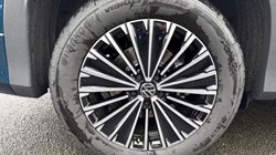 2025 (75) VOLKSWAGEN TAYRON 1.5 TSI eHybrid Match 5dr DSG6 5228859