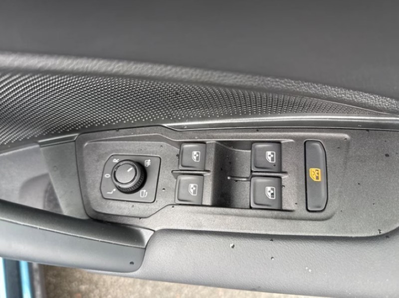 2025 (75) VOLKSWAGEN TAYRON 1.5 TSI eHybrid Match 5dr DSG6 5228872