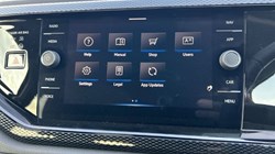 2025 (75) VOLKSWAGEN POLO 1.0 TSI Match 5dr 5250654