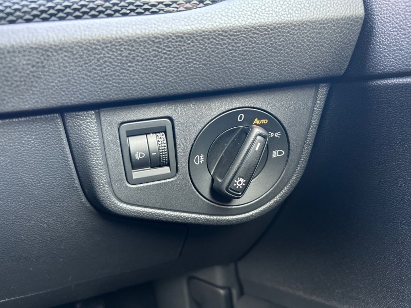 2025 (75) VOLKSWAGEN POLO 1.0 TSI Match 5dr 5250651