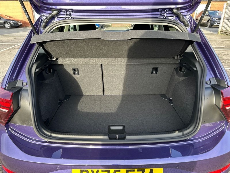 2025 (75) VOLKSWAGEN POLO 1.0 TSI Match 5dr 5250646