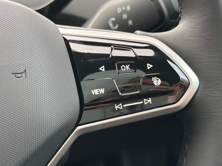 2026 (26) VOLKSWAGEN ID.4 210kW 4MOTION Match Pro 77kWh 5dr Auto 5271369