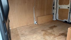 2025 (25) VOLKSWAGEN COMMERCIAL TRANSPORTER 2.0 TDI 110 Commerce Plus Van 5228971