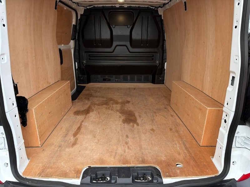 2025 (25) VOLKSWAGEN COMMERCIAL TRANSPORTER 2.0 TDI 110 Commerce Plus Van 5228972