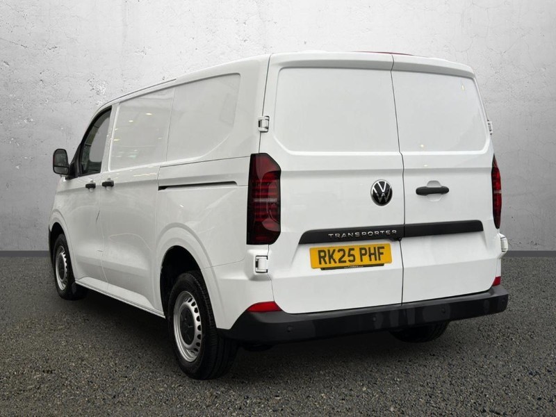 2025 (25) VOLKSWAGEN COMMERCIAL TRANSPORTER 2.0 TDI 110 Commerce Plus Van 5228957