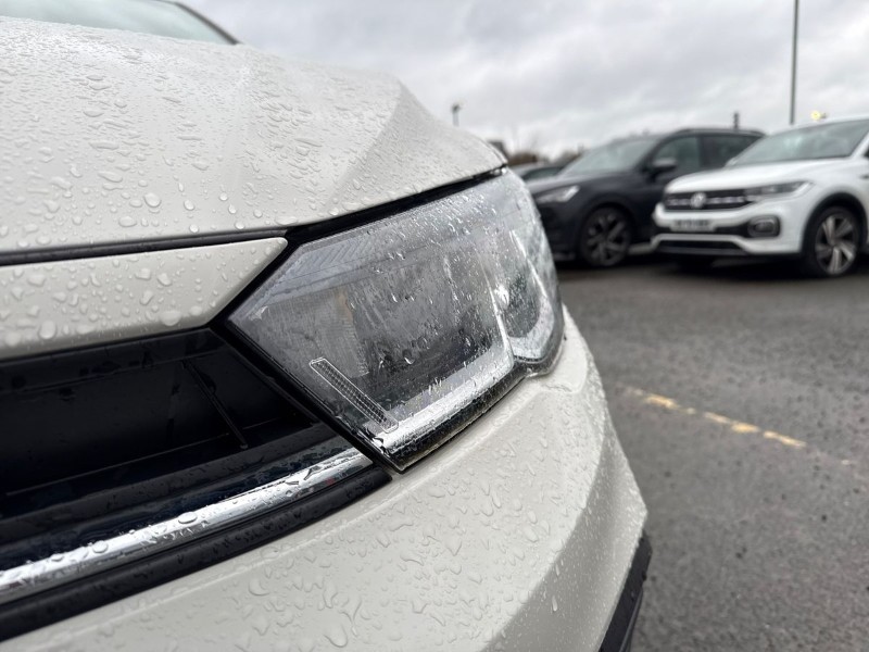 2022 (72) VOLKSWAGEN POLO 1.0 Life 5dr 5230057