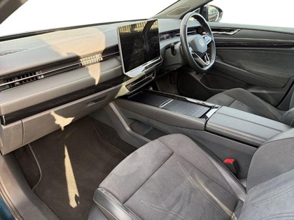 2024 (74) VOLKSWAGEN ID.7 210kW Match Pro 77kWh 5dr Auto