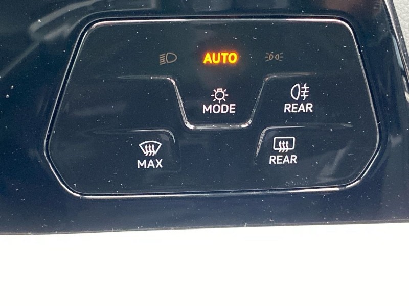 2025 (75) VOLKSWAGEN GOLF 1.5 TSI 204 Match eHybrid 5dr DSG 5228783