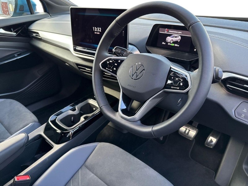 2024 (74) VOLKSWAGEN ID.4 210kW Match Pro 77kWh 5dr Auto 5229778