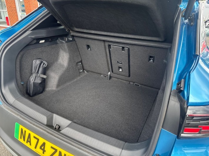 2024 (74) VOLKSWAGEN ID.4 210kW Match Pro 77kWh 5dr Auto 5380948