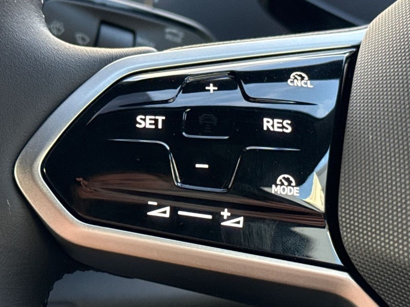 2024 (74) VOLKSWAGEN ID.4 210kW Match Pro 77kWh 5dr Auto 5229790