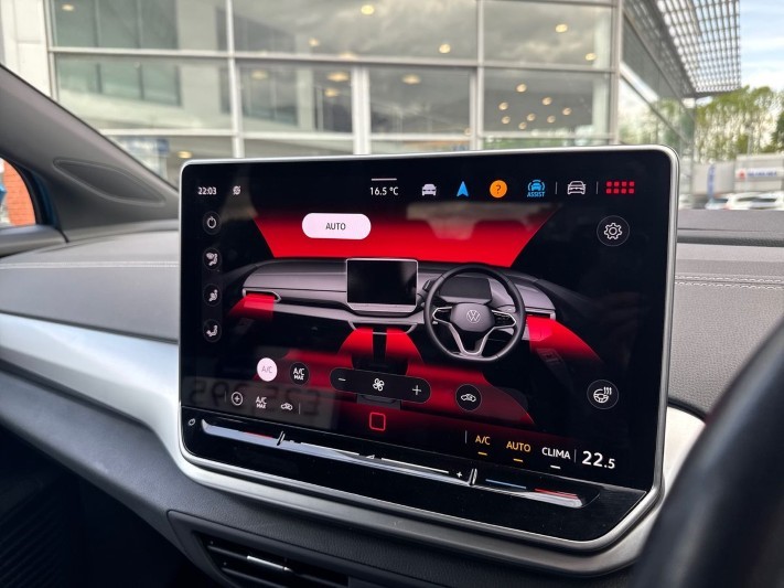 2024 (74) VOLKSWAGEN ID.4 210kW Match Pro 77kWh 5dr Auto 5380938