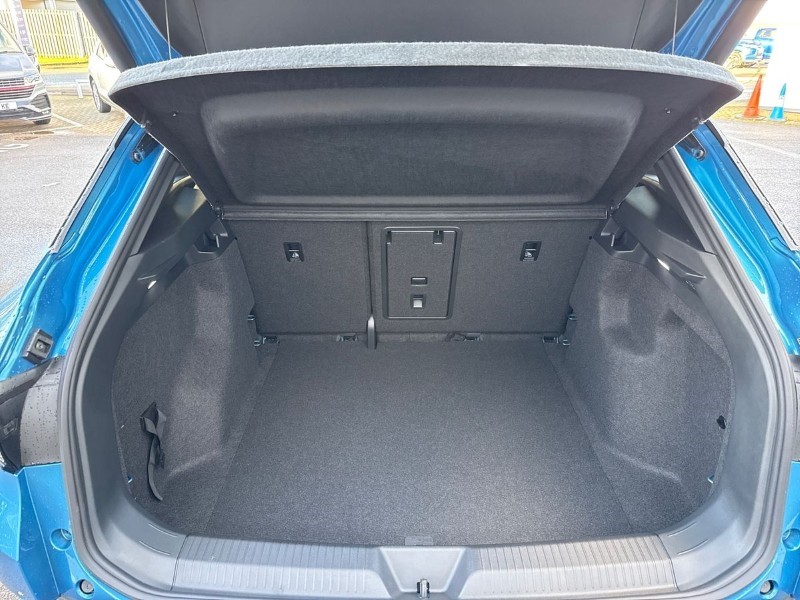 2024 (74) VOLKSWAGEN ID.4 210kW Match Pro 77kWh 5dr Auto 5229780