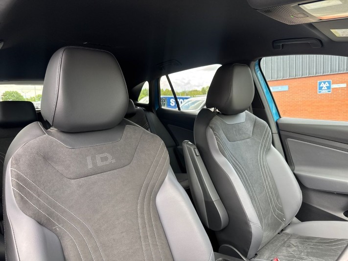 2024 (74) VOLKSWAGEN ID.4 210kW Match Pro 77kWh 5dr Auto 5380920