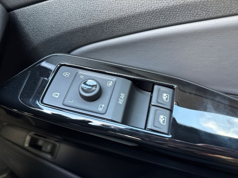 2024 (74) VOLKSWAGEN ID.4 210kW Match Pro 77kWh 5dr Auto 5229784