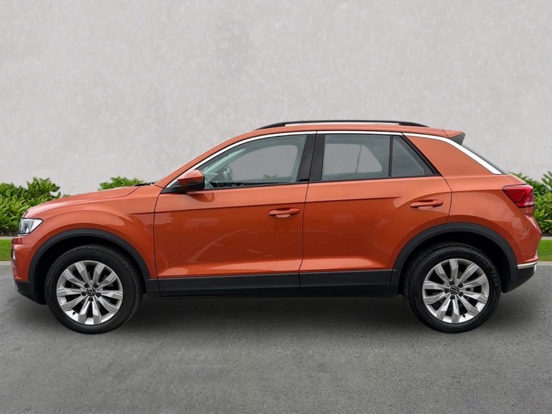 2021 (21) VOLKSWAGEN T-ROC 1.5 TSI EVO SE 5dr 5229633