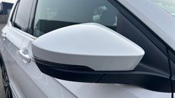 2020 (70) VOLKSWAGEN T-CROSS 1.0 TSI 115 R-Line 5dr DSG 5229328