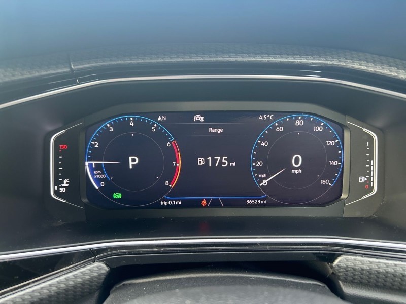 2020 (70) VOLKSWAGEN T-CROSS 1.0 TSI 115 R-Line 5dr DSG 5229303