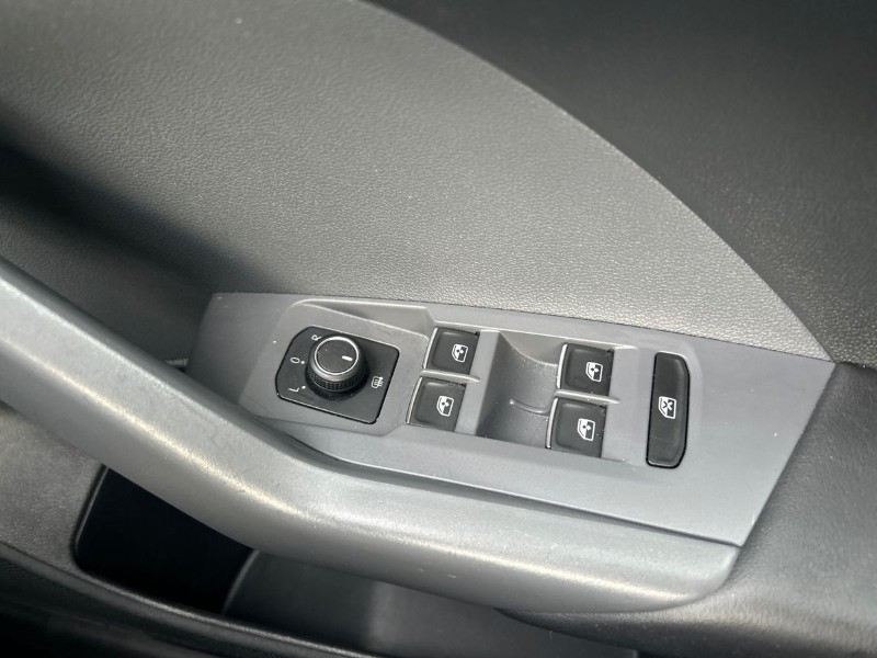 2020 (70) VOLKSWAGEN T-CROSS 1.0 TSI 115 R-Line 5dr DSG 5229314