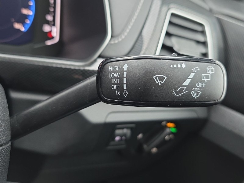 2024 (74) VOLKSWAGEN T-CROSS 1.0 TSI 115 R-Line 5dr 5229546