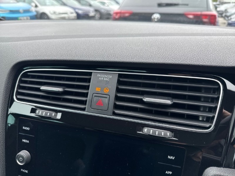 2019 (19) VOLKSWAGEN GOLF 1.5 TSI EVO 150 R-Line 5dr 5252716