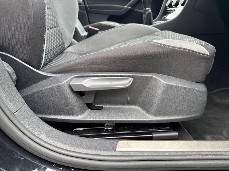 2019 (19) VOLKSWAGEN GOLF 1.5 TSI EVO 150 R-Line 5dr 5252707