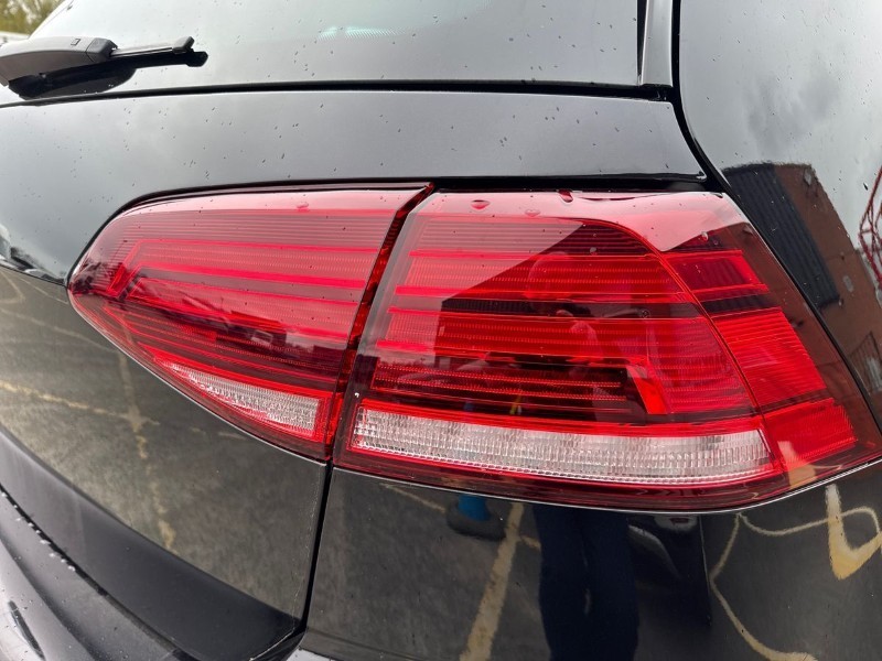 2019 (19) VOLKSWAGEN GOLF 1.5 TSI EVO 150 R-Line 5dr 5252724