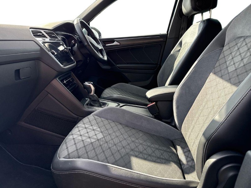 2023 (23) VOLKSWAGEN TIGUAN 1.5 TSI 150 R-Line 5dr DSG 5241569