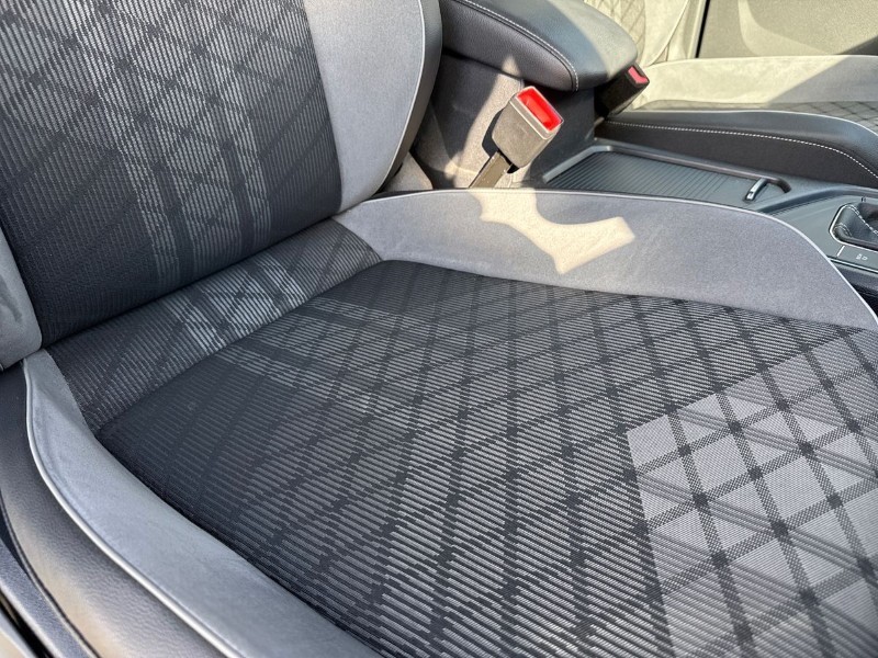 2023 (23) VOLKSWAGEN TIGUAN 1.5 TSI 150 R-Line 5dr DSG 5241581