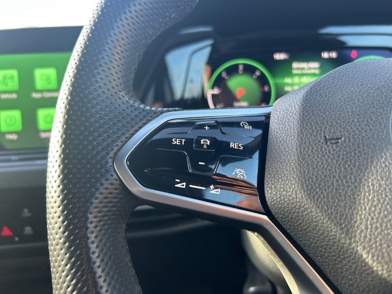 2021 (70) VOLKSWAGEN GOLF 2.0 TDI 200 GTD 5dr DSG 5238231