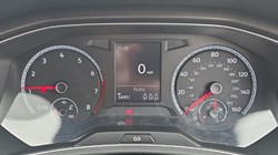 2018 (18) VOLKSWAGEN T-ROC 1.5 TSI EVO SE 5dr 5242183