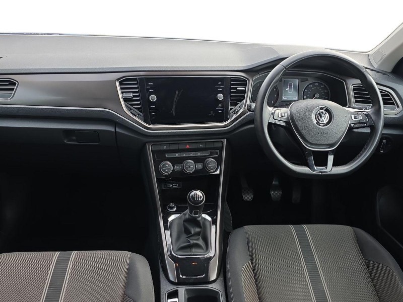 2018 (18) VOLKSWAGEN T-ROC 1.5 TSI EVO SE 5dr 5242172