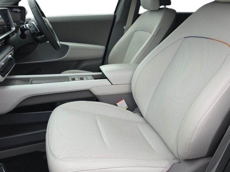 2024 (24) HYUNDAI IONIQ 6 168kW Ultimate 77kWh 4dr Auto 5239180