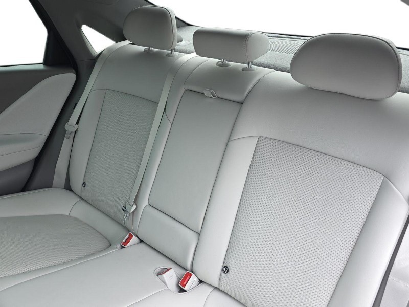 2024 (24) HYUNDAI IONIQ 6 168kW Ultimate 77kWh 4dr Auto 5239181