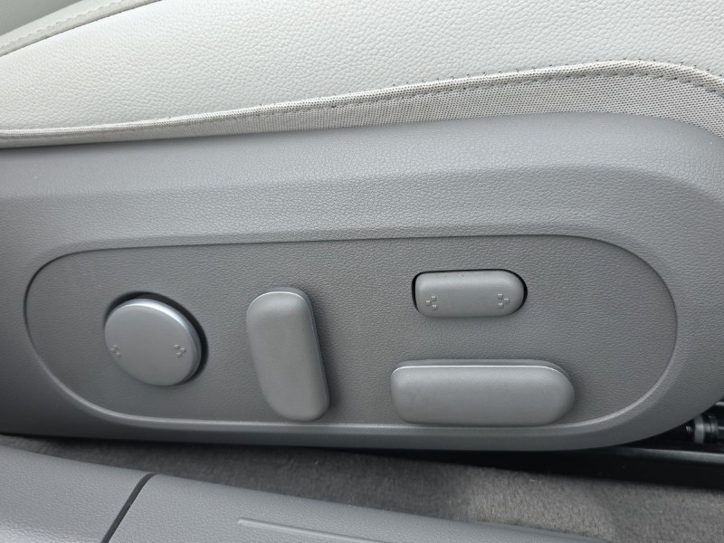 2024 (24) HYUNDAI IONIQ 6 168kW Ultimate 77kWh 4dr Auto 5239192