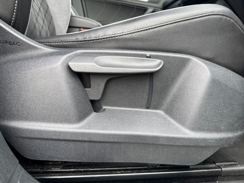 2021 (71) VOLKSWAGEN TIGUAN 2.0 TDI 4Motion R-Line 5dr DSG 5242619