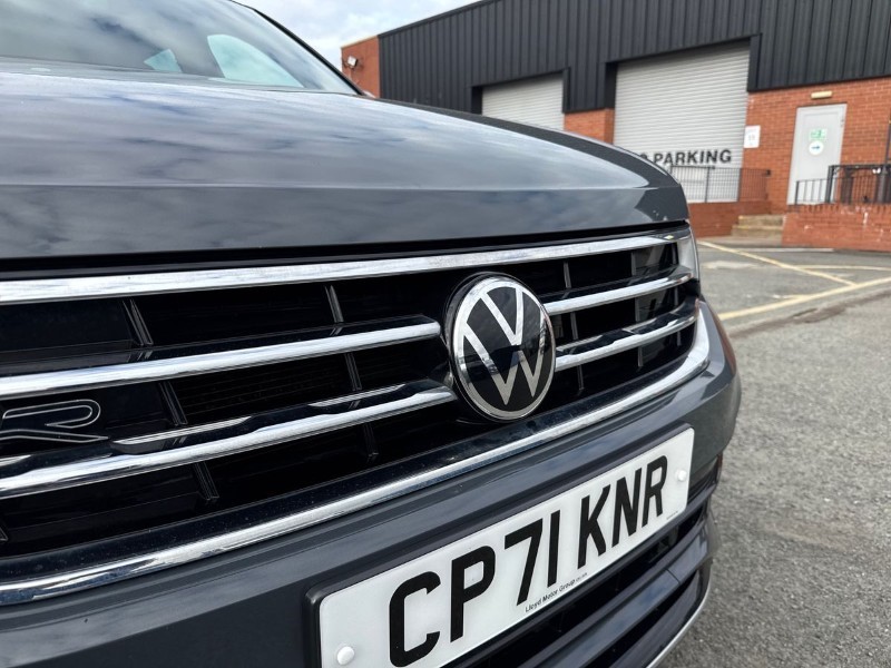 2021 (71) VOLKSWAGEN TIGUAN 2.0 TDI 4Motion R-Line 5dr DSG 5242635