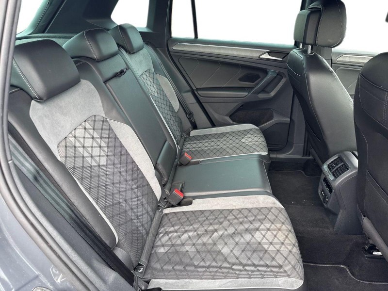 2021 (71) VOLKSWAGEN TIGUAN 2.0 TDI 4Motion R-Line 5dr DSG 5242609