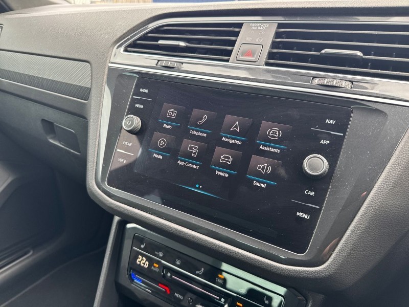 2021 (71) VOLKSWAGEN TIGUAN 2.0 TDI 4Motion R-Line 5dr DSG 5242626