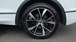 2021 (71) VOLKSWAGEN TIGUAN 2.0 TSI 4Motion R-Line 5dr DSG 5238722