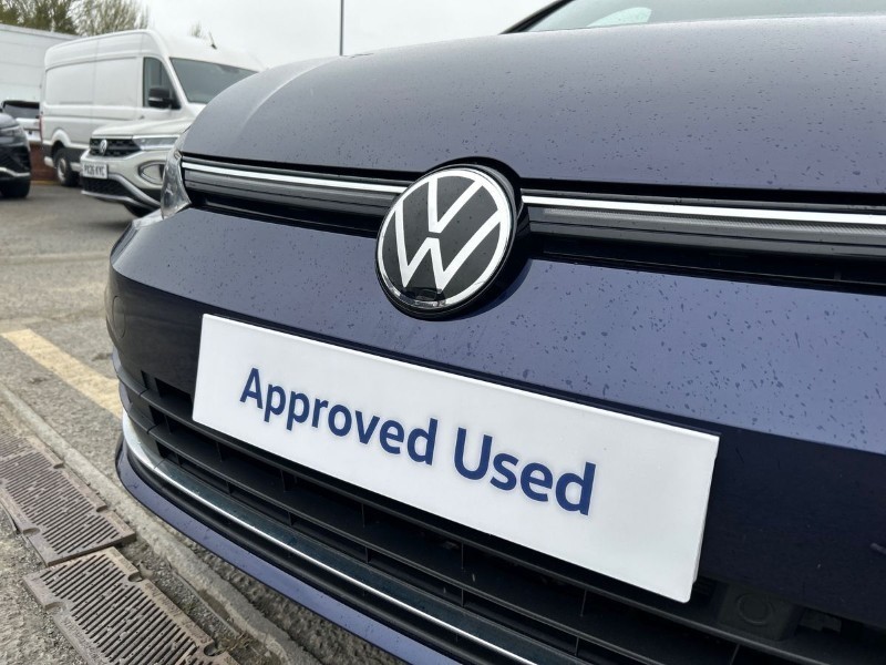 2021 (21) VOLKSWAGEN GOLF 1.5 TSI Style 5dr 5253532