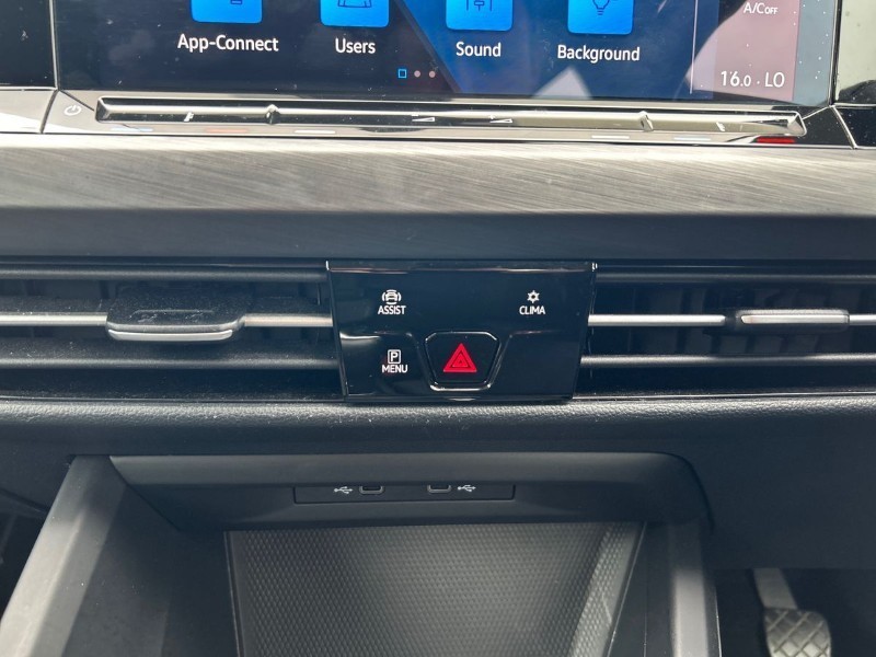 2021 (21) VOLKSWAGEN GOLF 1.5 TSI Style 5dr 5253523