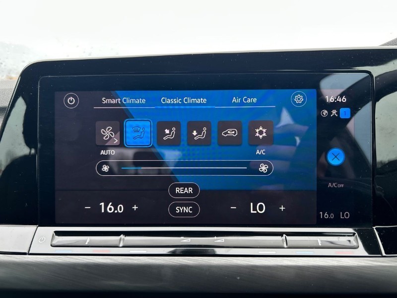 2021 (21) VOLKSWAGEN GOLF 1.5 TSI Style 5dr 5253522