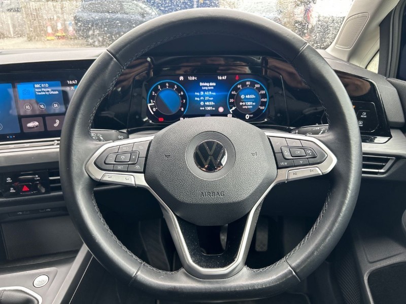 2021 (21) VOLKSWAGEN GOLF 1.5 TSI Style 5dr 5253513