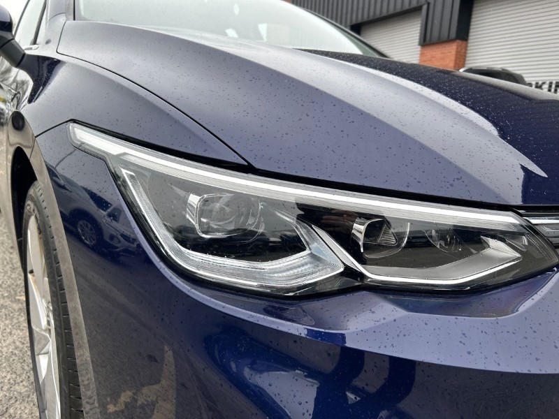 2021 (21) VOLKSWAGEN GOLF 1.5 TSI Style 5dr 5253531