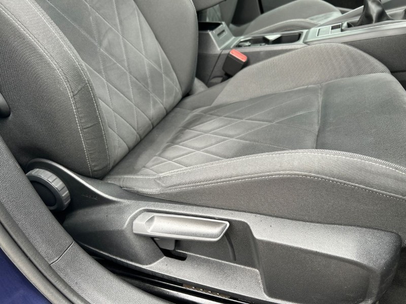 2021 (21) VOLKSWAGEN GOLF 1.5 TSI Style 5dr 5253510