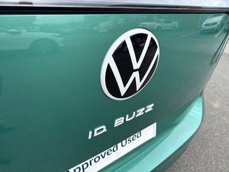 2025 (75) VOLKSWAGEN ID. BUZZ 210kW Style Pro 86kWh 5dr LWB Auto [7 Seat] 5279032