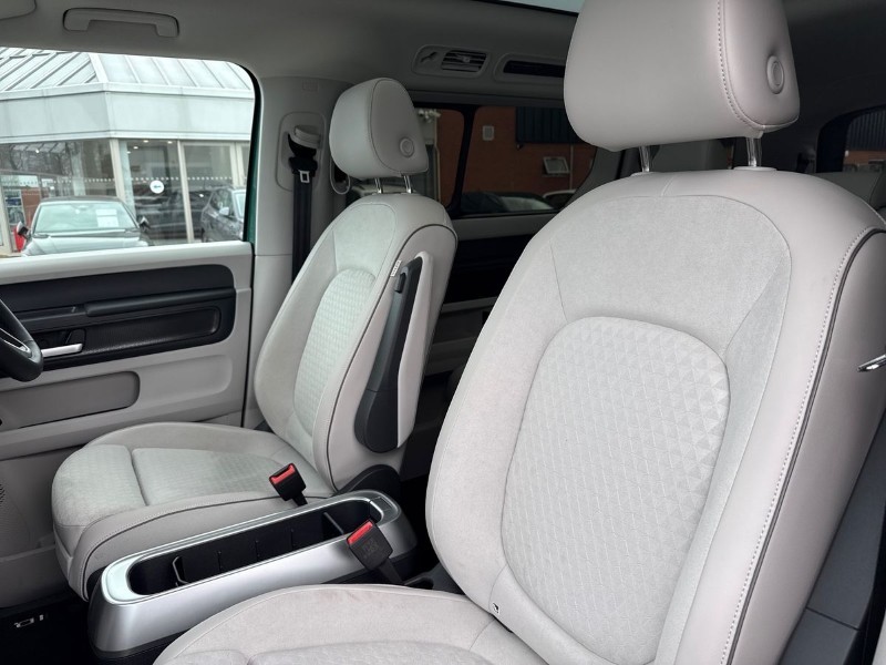 2025 (75) VOLKSWAGEN ID. BUZZ 210kW Style Pro 86kWh 5dr LWB Auto [7 Seat] 5279025